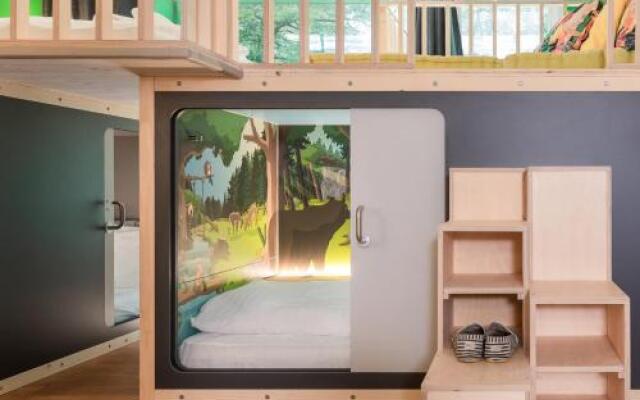 Capsule Hotel by Hyve Basel City