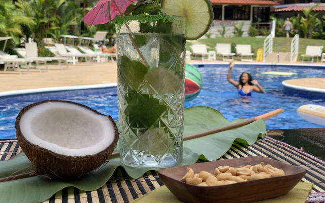 Terrazas del Caribe Hotel