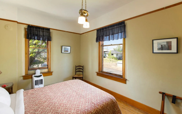 Balch Hotel