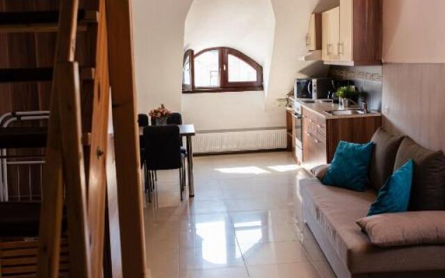 Belváros Apartmanház Sopron