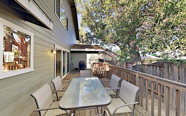 1929oaks 3 Bedroom Home