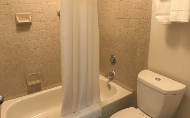 Quality Inn at Arlington Highlands