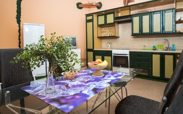 Old Melody Living Quarters