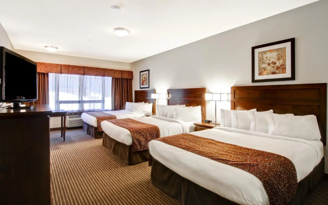 Tisdale Canalta Hotel