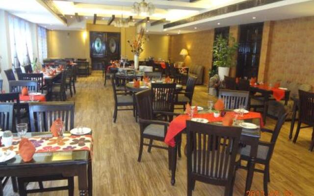 Hotel Himgiri