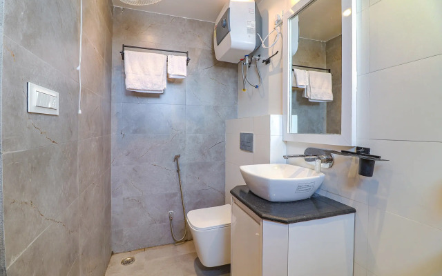 Fabhotel Grand Arya