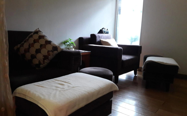 Bluesky Serviced Apartment Airport Plaza – Guest Rooms – Ho Chi Minh City