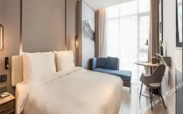 Ailuosi Theme Apartment Hotel