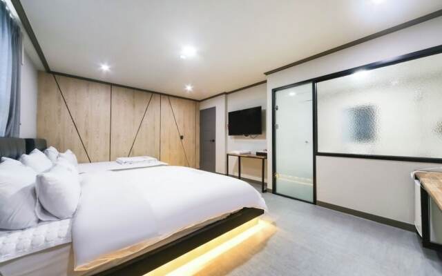The Sharp Hotel