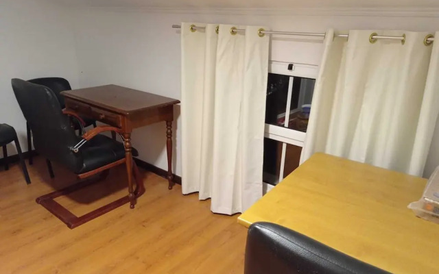 Charming 3-bed Apartment With sea & Mountain View