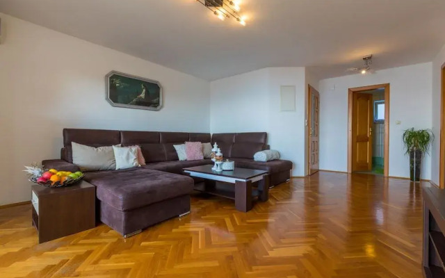 Apartments Angelo