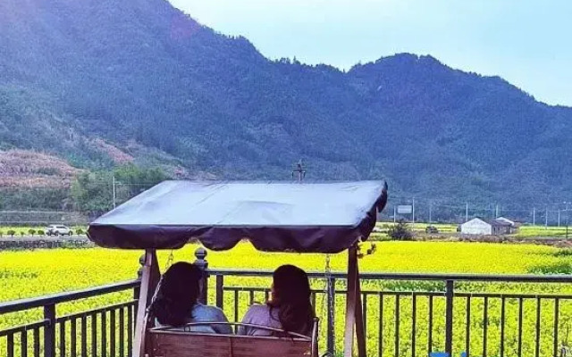 Wuyuan Wanglu Xiaoyin Homestay