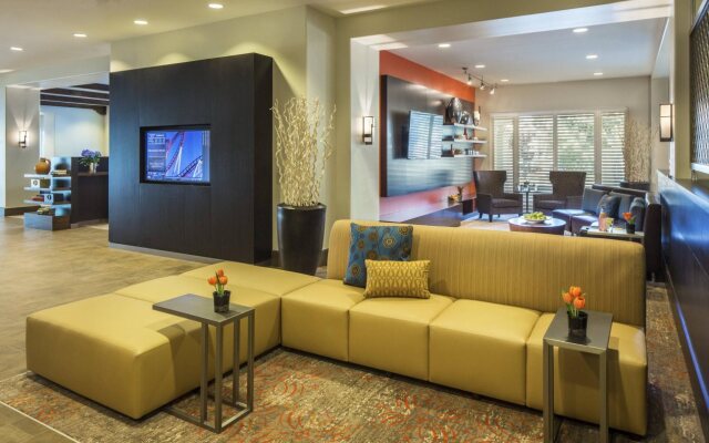 Courtyard by Marriott Anaheim Theme Park Entrance