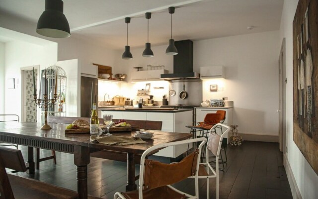 Awe-inspiring Townhouse With Balcony and Terrace