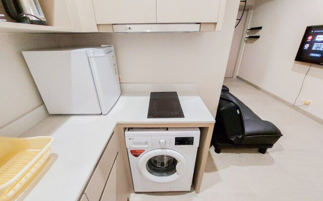 Modern And Warm 2Br At Menara Jakarta Kemayoran Apartment