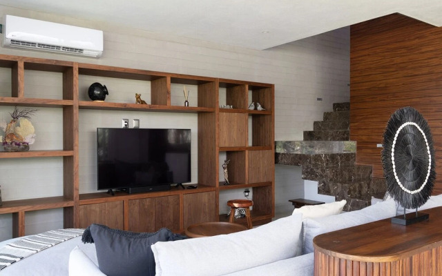 Villa Punta Cala