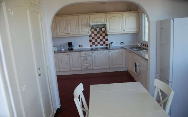 Villa Vista La Quinta + Heatable Pool + Free Wifi + bbq