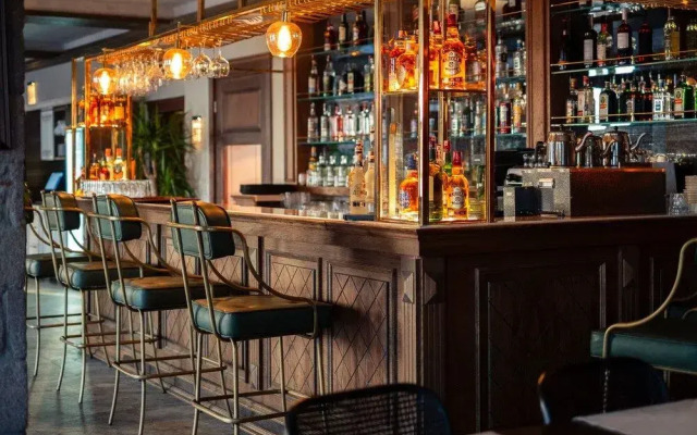 Assos Troy Port Hotel