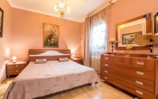 Holiday Home U Morya Landyshevaya