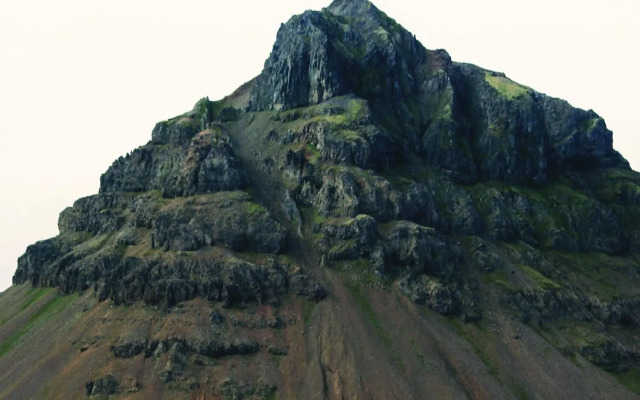 Urdartindur Guesthouse