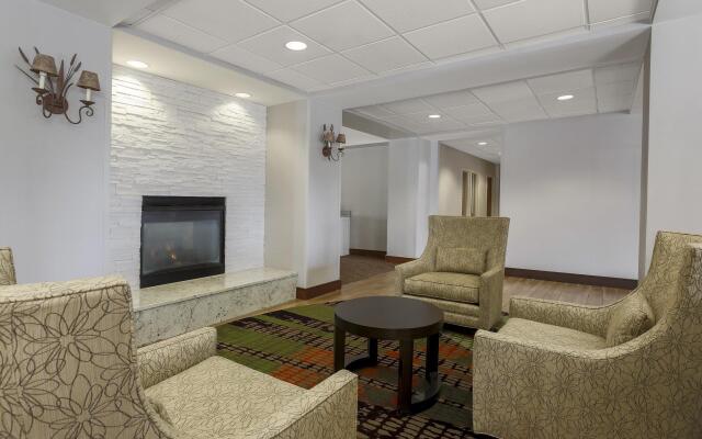 Homewood Suites by Hilton Ft. Worth-North at Fossil Creek