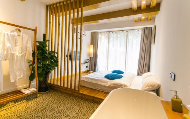 Tongli Yiyun Shuishe Boutique Hotel