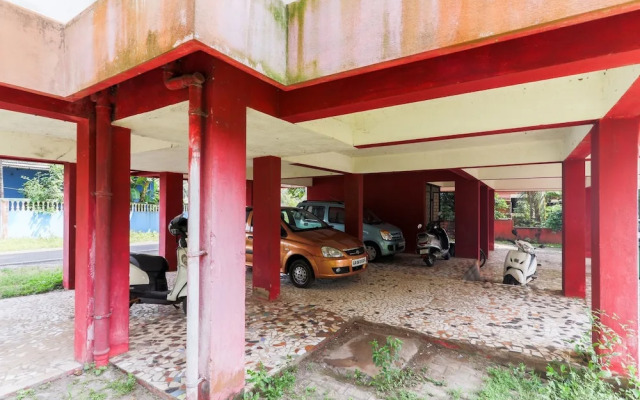 OYO 17182 Home Green View 2BHK Nuvem