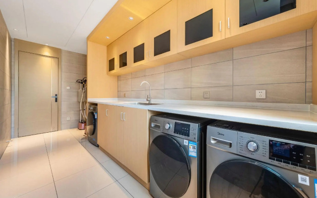 Lavande Hotel (Hechi Macau International City)