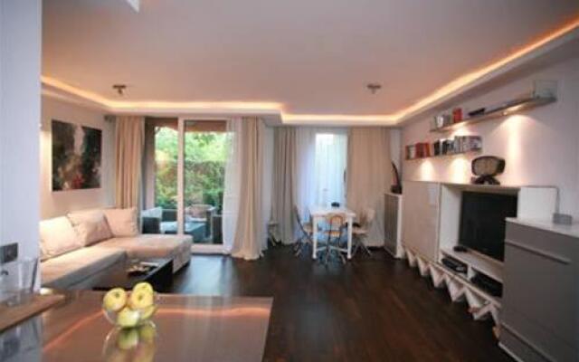 Vienna Center Designer Apartment