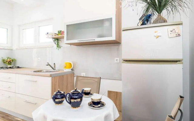 Rooms Rita - Double Room With Private Bathroom No. 2)