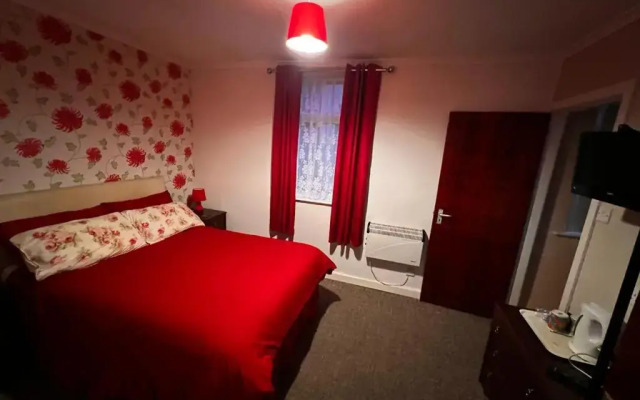 Lynton Hotel
