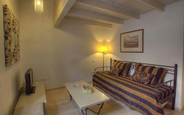 PortaDelMare Deluxe Suites