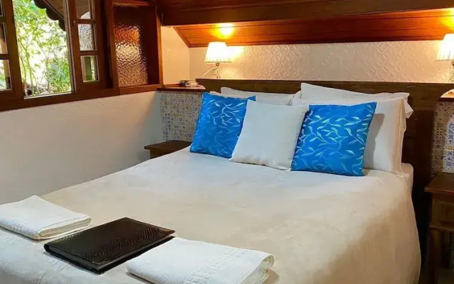 Aratinga inn