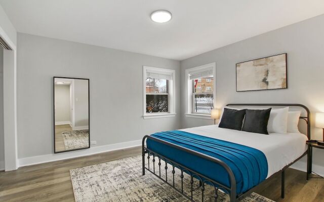 Fascinating 1BR Apartment in Skokie