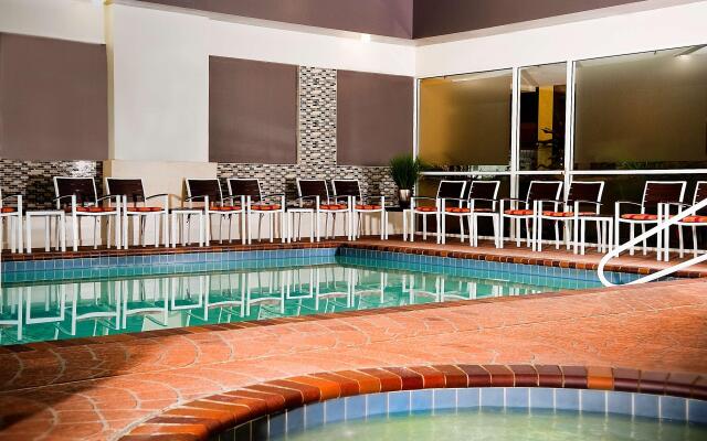 Embassy Suites by Hilton Memphis East Germantown Area