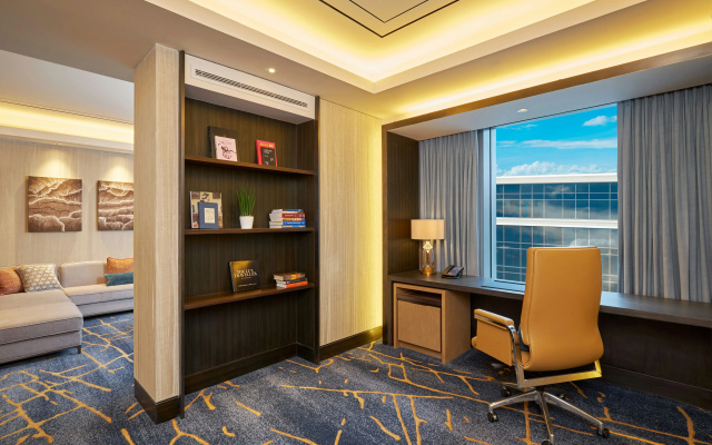Hilton Manila Newport World Resorts
