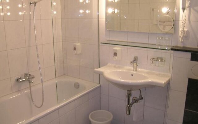 4-Länder Hotel Deutschmann