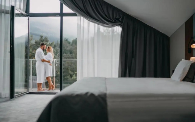 Green Mountain 5* Hotel