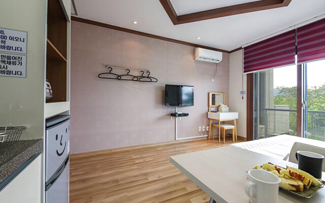 Buan Ylang Ylang Pension