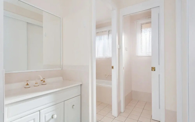 Seaclusion, 2/2 Margaret Street