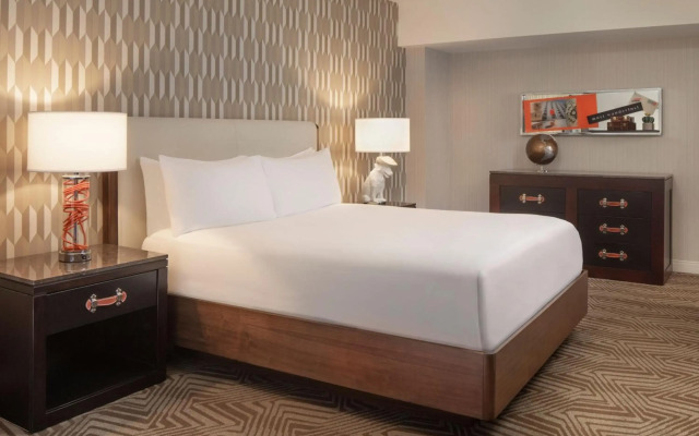 Renaissance Phoenix Downtown