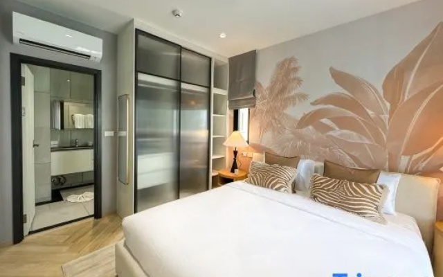 Modern 1Bdr with Pool View The Title Legendary