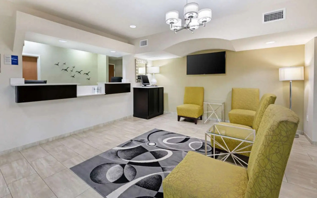 Best Western Edgewater Inn