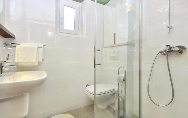 Tonka - with pool - H(4+2)