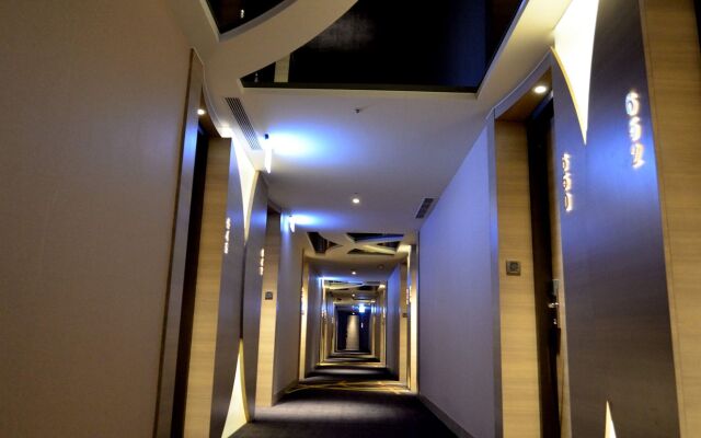 City Suites - Kaohsiung Chenai