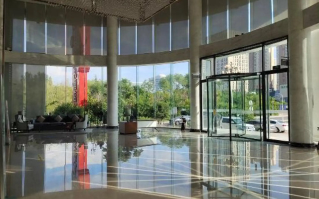 Daqing Jixiang Kaiyue Business Hotel (Daqing East Station People's Hospital)