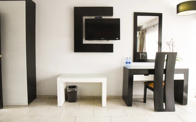 Hotel Expo Plaza Business and Family Guadalajara