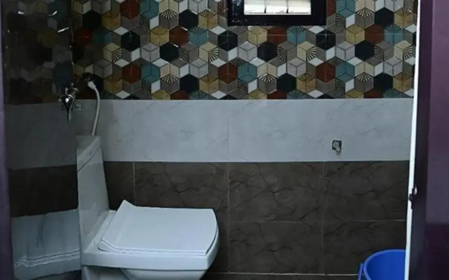 Fabhotel Lotus Park