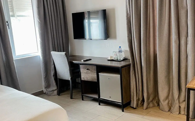 The Blowfish Hotel