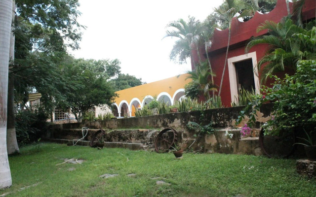 Hacienda Blanca Flor